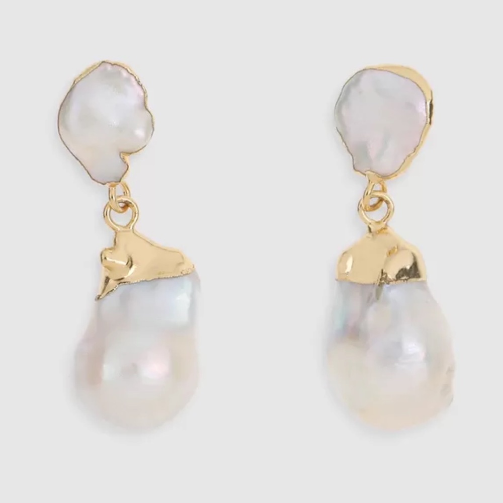🌟HP🌟 Arms of Eve Gold Plated Baroque Pearl Earrings - Picture 4 of 9